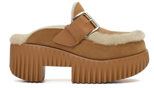 Load image into Gallery viewer, Plia Amber in Camel
