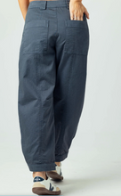 Load image into Gallery viewer, Herringbone Sawyer Pant in Urban Green
