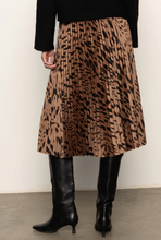 Load image into Gallery viewer, Nostalgia Pleated Midi Skirt
