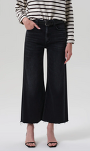 Load image into Gallery viewer, Lyra Wide Leg Crop Raw Hem
