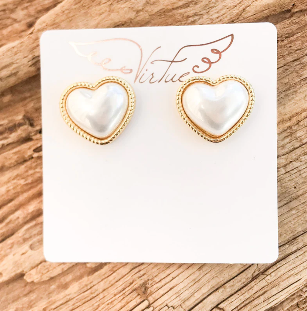 Heart Puff Pearl Earrings