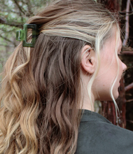 Load image into Gallery viewer, Hedge Rose - 2 Pack Claw Clips
