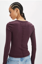 Load image into Gallery viewer, Neria Top in Vintage Grape
