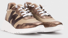 Load image into Gallery viewer, Kyoto Sneakers in Brown
