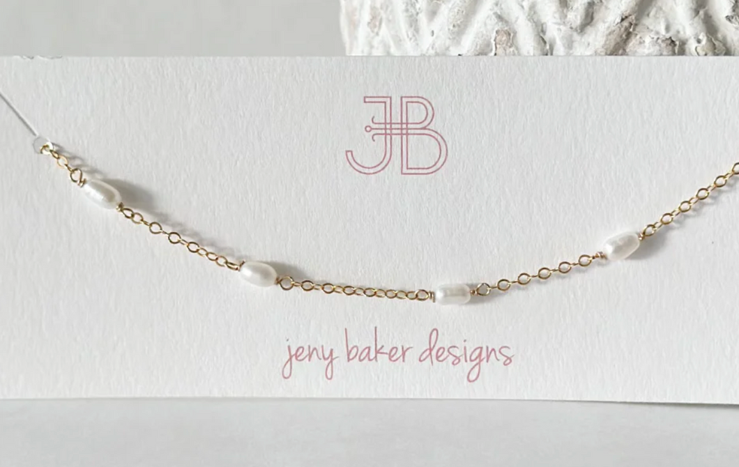 Maddy Pearl Necklace