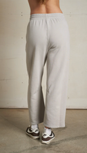 Load image into Gallery viewer, Fallon Barrel Sweatpant
