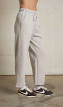 Load image into Gallery viewer, Fallon Barrel Sweatpant
