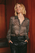 Load image into Gallery viewer, Bishop Sleeve Button up in Silver Leopard
