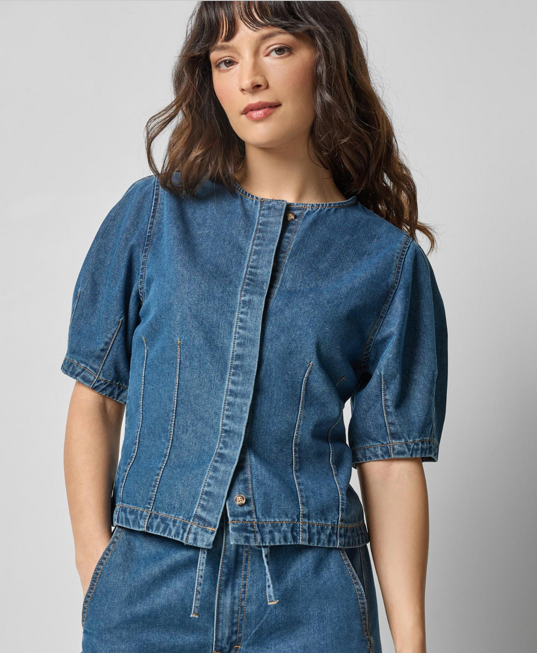 Full Sleeve Seamed Top