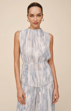 Load image into Gallery viewer, Mock Neck Top in Painted Snowfall
