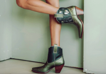 Load image into Gallery viewer, Lucky Bootie
