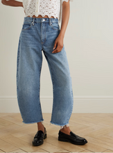 Load image into Gallery viewer, The Bubble Crop in Rapture
