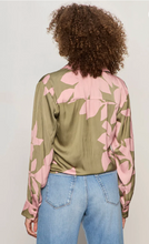 Load image into Gallery viewer, Lover Tie Shirt
