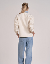 Load image into Gallery viewer, Front Pocket Denim Jacket
