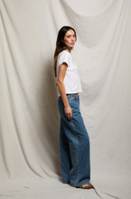 Load image into Gallery viewer, Alanis Tee in White
