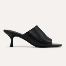 Load image into Gallery viewer, Wren In Black Leather
