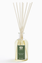 Load image into Gallery viewer, Magnolia Bloom 250mL Diffuser
