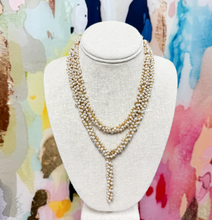 Load image into Gallery viewer, Medium Rosary Cluster in Pearl
