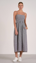 Load image into Gallery viewer, Black Seersucker Midi Dress
