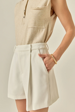 Load image into Gallery viewer, Off-White Pleated High Waisted Short
