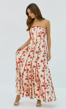 Load image into Gallery viewer, Aradia Dress
