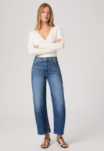 Load image into Gallery viewer, Arellia Ankle Barrel Leg Jean in Stoneview
