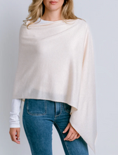 Load image into Gallery viewer, Eden II Poncho
