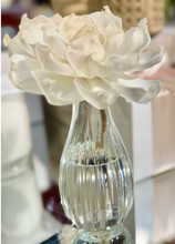 Load image into Gallery viewer, Large Blossom Diffusers
