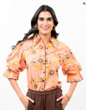 Load image into Gallery viewer, Pointed Collar Pouf Sleeve Shirt
