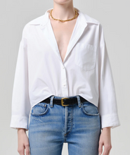 Load image into Gallery viewer, Petit Ami Shirt in Optic White
