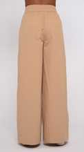 Load image into Gallery viewer, Ramona Pants in Sand Dust
