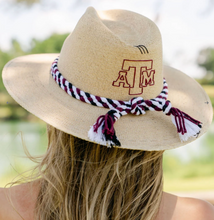Load image into Gallery viewer, Natural Palm Hat -Texas A&amp;M

