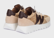 Load image into Gallery viewer, ODISEI 111 Sneakers in Brown
