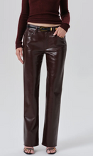 Load image into Gallery viewer, Genova Low Rise Boot in Burgundy
