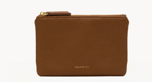Load image into Gallery viewer, Viva Pouch in Mahogany Pebble/Brushed Gold
