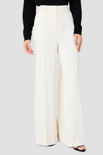 Load image into Gallery viewer, Harry Wide Leg Suiting Trousers in Cream
