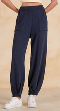 Load image into Gallery viewer, Front Pleated Sweatpants in Navy
