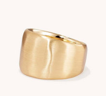 Load image into Gallery viewer, Serra Ring
