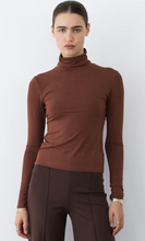 Load image into Gallery viewer, Modal Turtleneck In Cocoa

