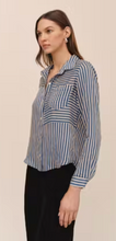 Load image into Gallery viewer, Seamed Button Down in Vintage Navy Stripe

