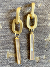 Load image into Gallery viewer, Shell Stick Earrings
