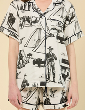 Load image into Gallery viewer, Marfa Toile Pajama Short Set in Black
