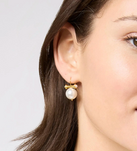 Load image into Gallery viewer, Bamboo Pearl Earring
