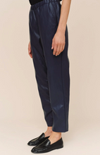 Load image into Gallery viewer, Pull On Elastic Waist Trouser in Ink
