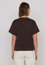 Load image into Gallery viewer, Jessa Tee in Cocoa
