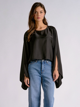 Load image into Gallery viewer, Relaxed Flow Top in Black
