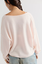 Load image into Gallery viewer, See Me Knit Pullover in Ballet Slipper
