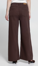 Load image into Gallery viewer, Ihhezano Trouser Jean in Cocoa
