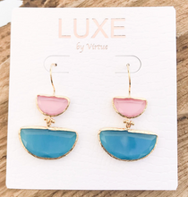 Load image into Gallery viewer, The Regina Earring

