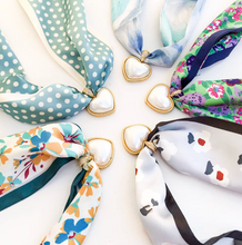 Load image into Gallery viewer, Puff Pearl Heart on Scarf Necklace
